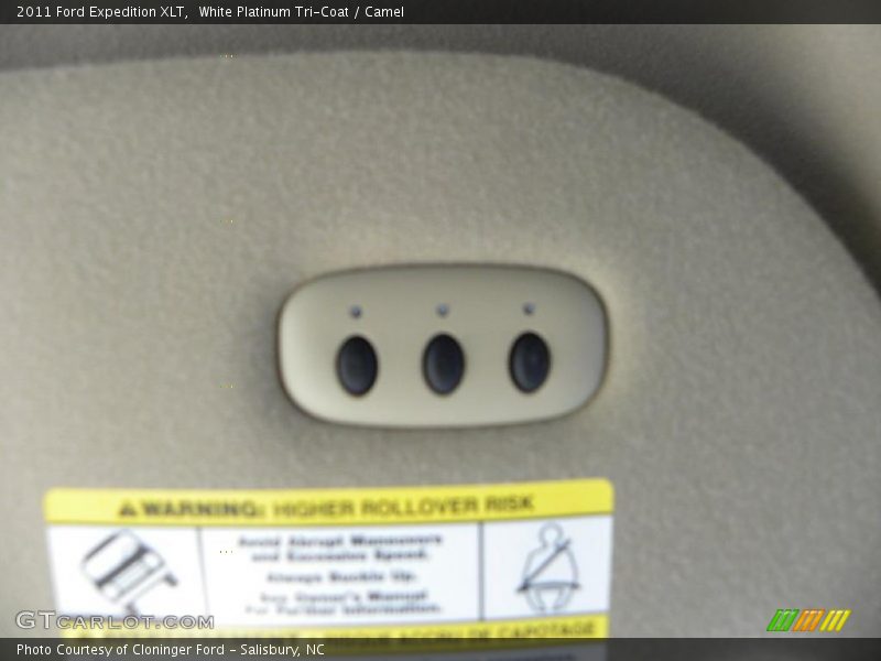 White Platinum Tri-Coat / Camel 2011 Ford Expedition XLT
