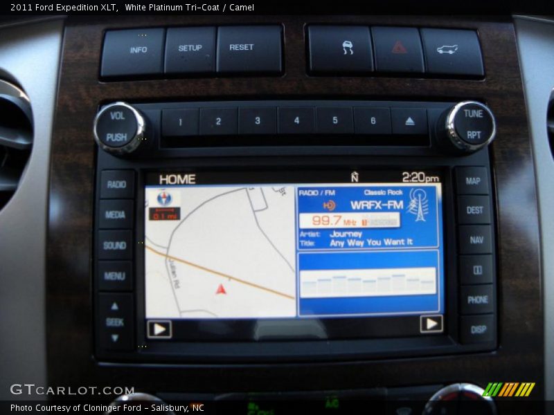 White Platinum Tri-Coat / Camel 2011 Ford Expedition XLT