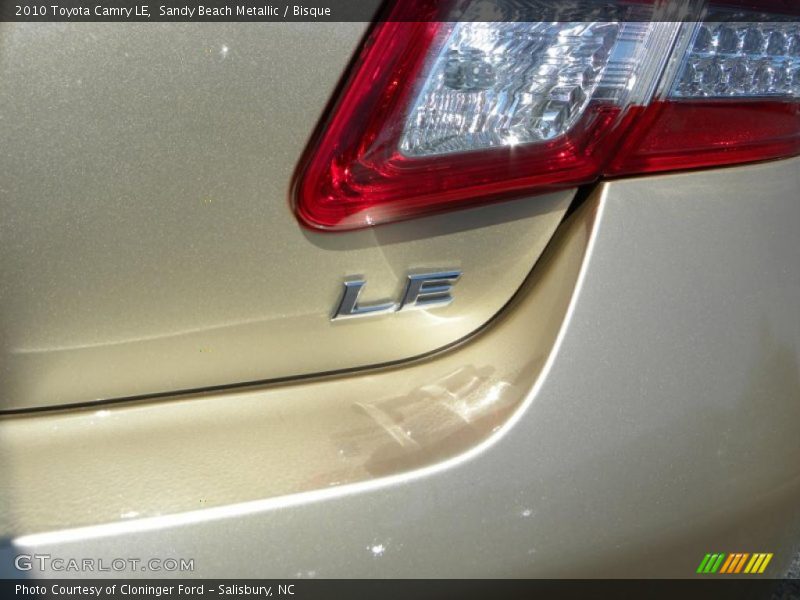 Sandy Beach Metallic / Bisque 2010 Toyota Camry LE