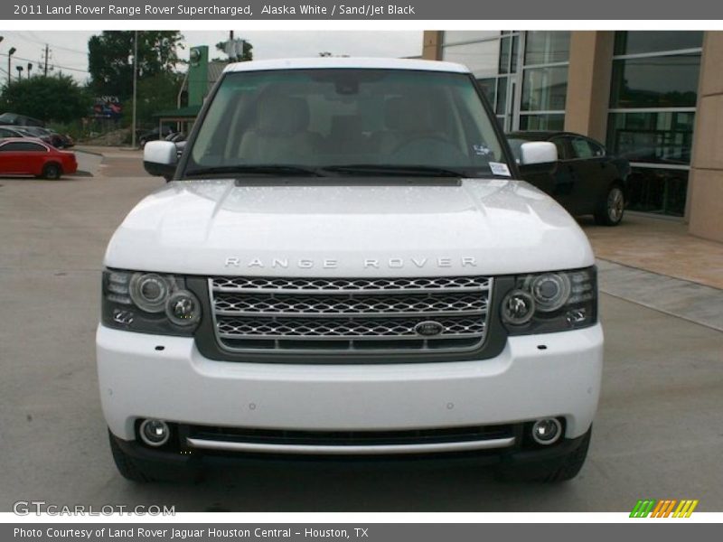 Alaska White / Sand/Jet Black 2011 Land Rover Range Rover Supercharged