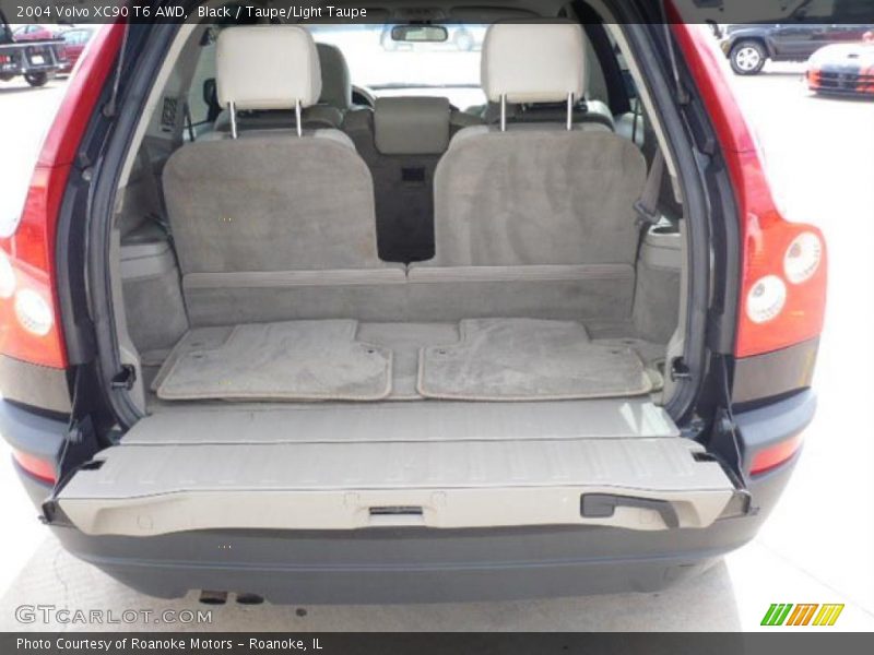 Black / Taupe/Light Taupe 2004 Volvo XC90 T6 AWD