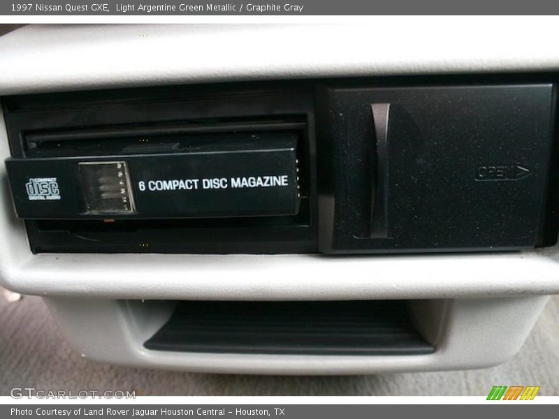 Light Argentine Green Metallic / Graphite Gray 1997 Nissan Quest GXE