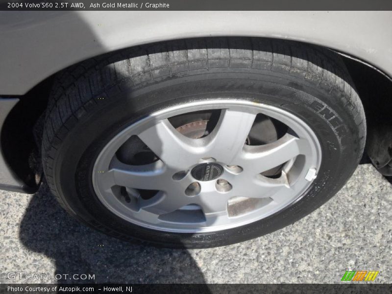 Ash Gold Metallic / Graphite 2004 Volvo S60 2.5T AWD