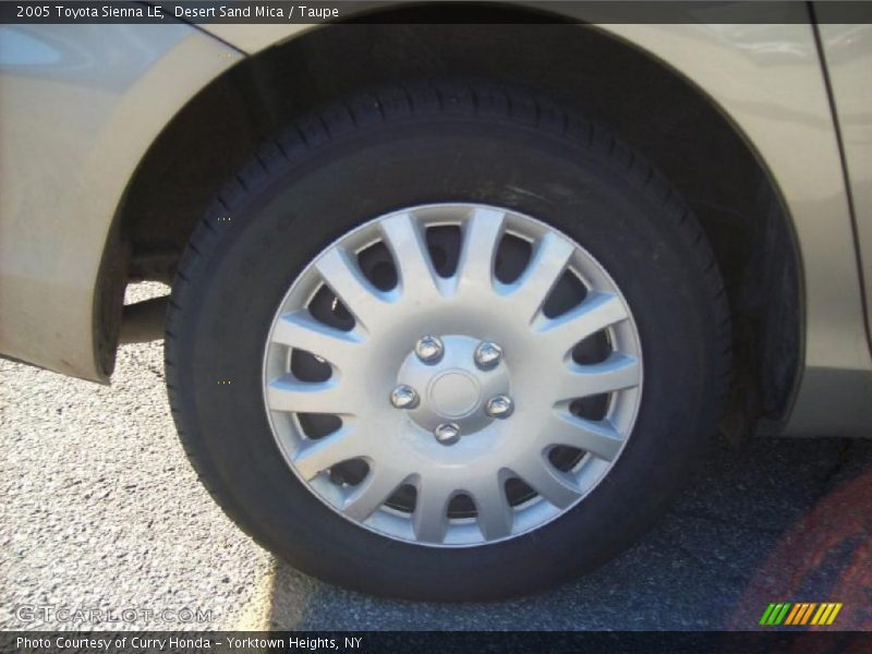 Desert Sand Mica / Taupe 2005 Toyota Sienna LE