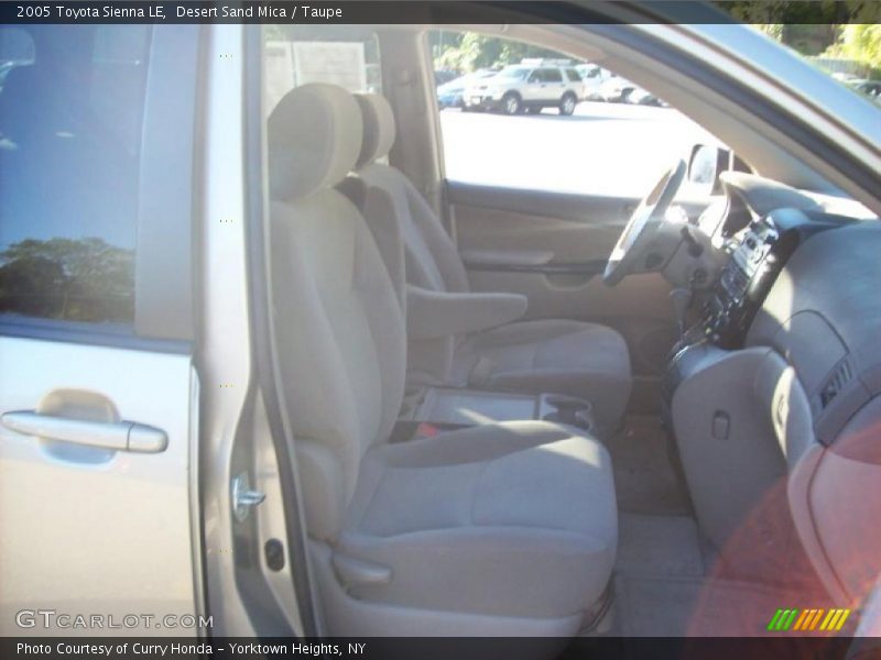 Desert Sand Mica / Taupe 2005 Toyota Sienna LE