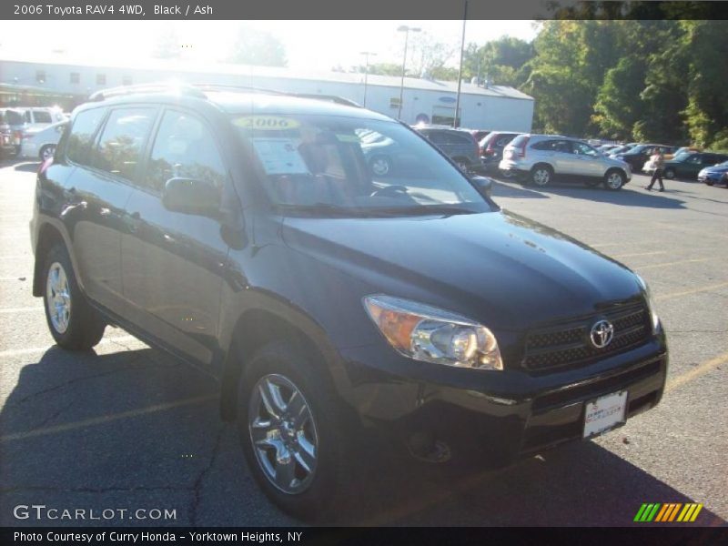 Black / Ash 2006 Toyota RAV4 4WD