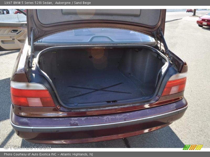 Aubergine / Sand Beige 1997 BMW 5 Series 528i Sedan