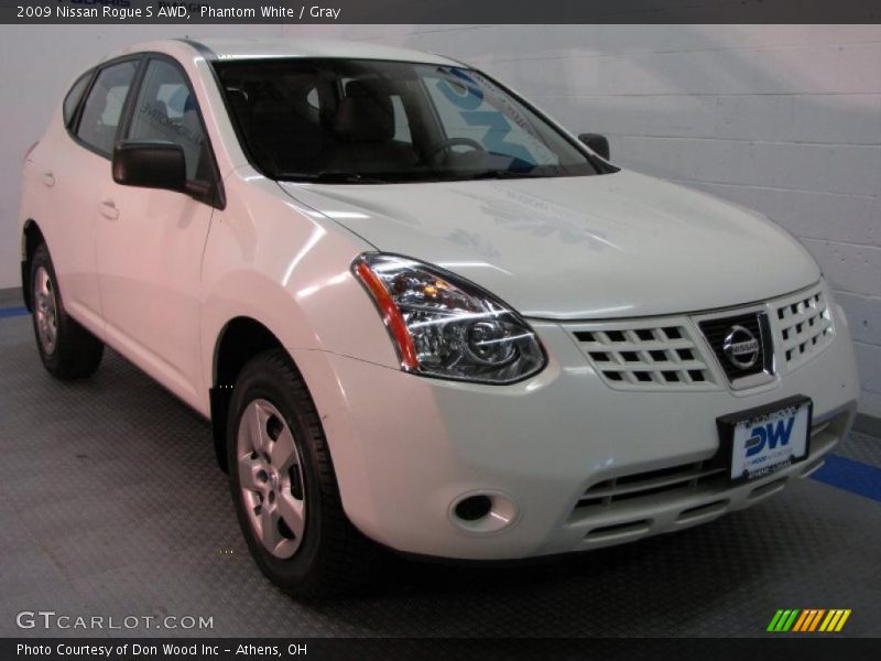 Phantom White / Gray 2009 Nissan Rogue S AWD