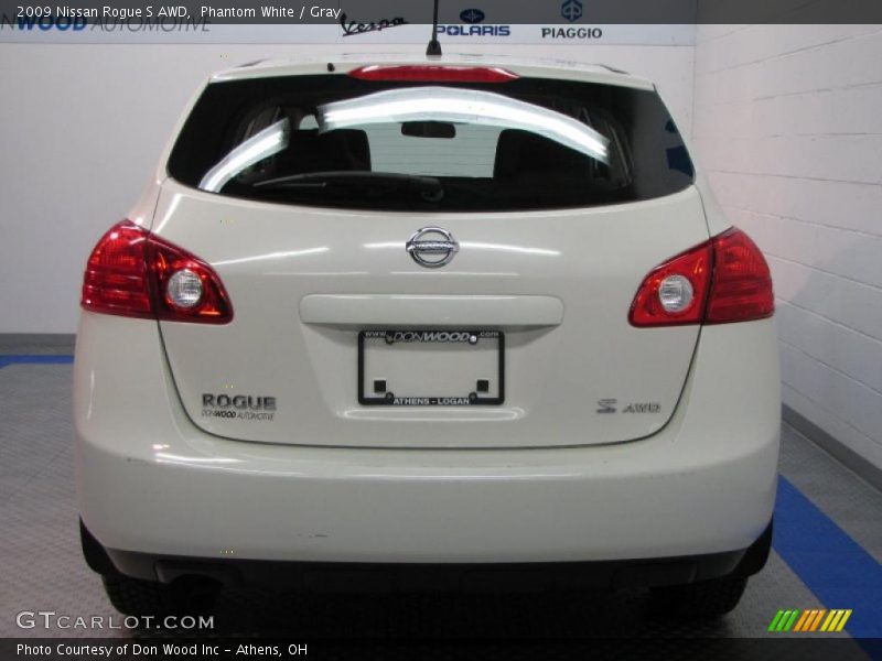 Phantom White / Gray 2009 Nissan Rogue S AWD