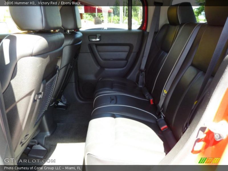 Victory Red / Ebony Black 2006 Hummer H3