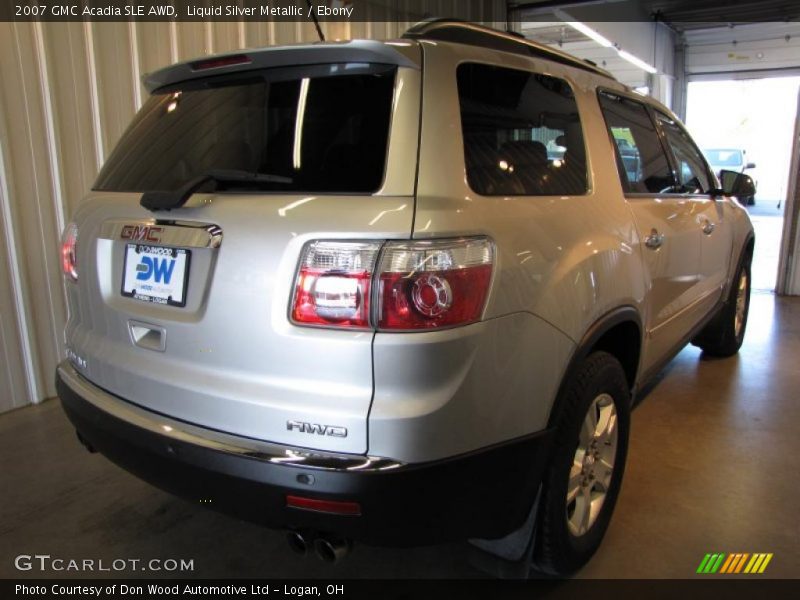 Liquid Silver Metallic / Ebony 2007 GMC Acadia SLE AWD