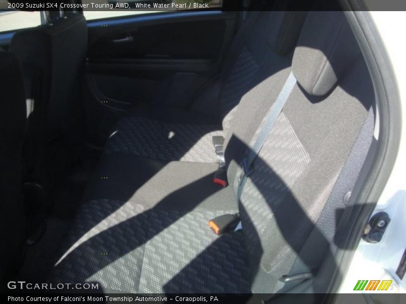 White Water Pearl / Black 2009 Suzuki SX4 Crossover Touring AWD