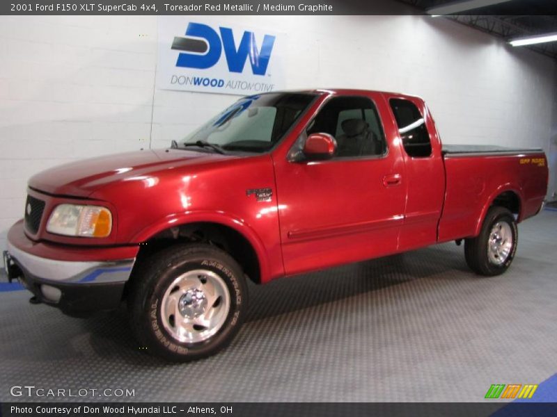 Toreador Red Metallic / Medium Graphite 2001 Ford F150 XLT SuperCab 4x4