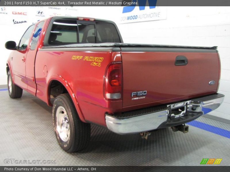 Toreador Red Metallic / Medium Graphite 2001 Ford F150 XLT SuperCab 4x4