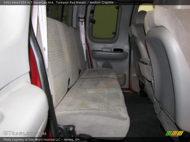 Toreador Red Metallic / Medium Graphite 2001 Ford F150 XLT SuperCab 4x4