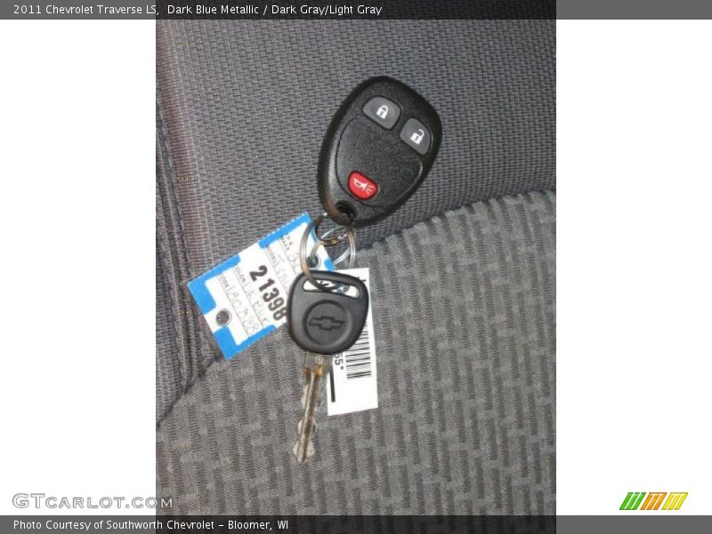 Dark Blue Metallic / Dark Gray/Light Gray 2011 Chevrolet Traverse LS