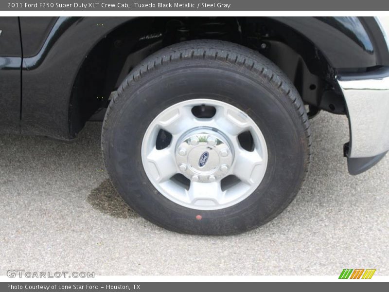 Tuxedo Black Metallic / Steel Gray 2011 Ford F250 Super Duty XLT Crew Cab
