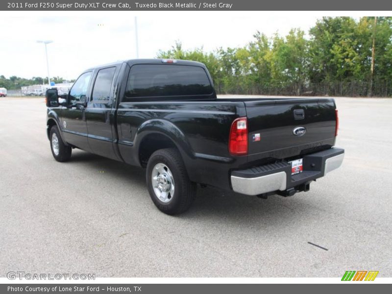Tuxedo Black Metallic / Steel Gray 2011 Ford F250 Super Duty XLT Crew Cab