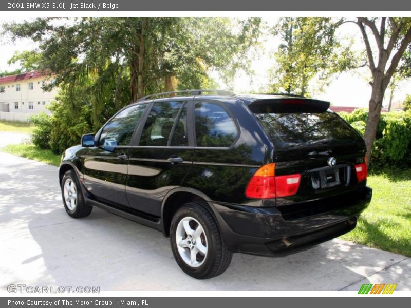 Jet Black / Beige 2001 BMW X5 3.0i