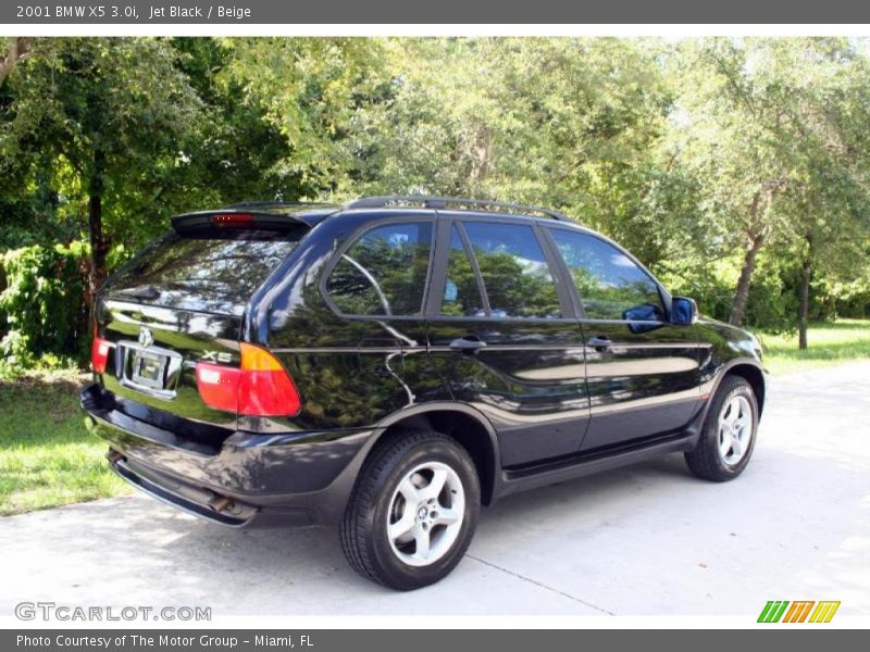 Jet Black / Beige 2001 BMW X5 3.0i