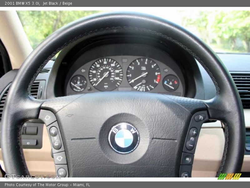 Jet Black / Beige 2001 BMW X5 3.0i