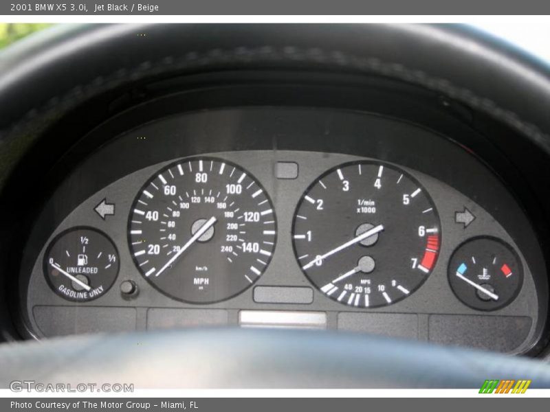 Jet Black / Beige 2001 BMW X5 3.0i
