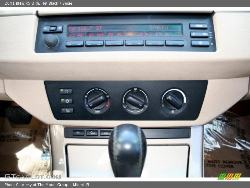 Jet Black / Beige 2001 BMW X5 3.0i
