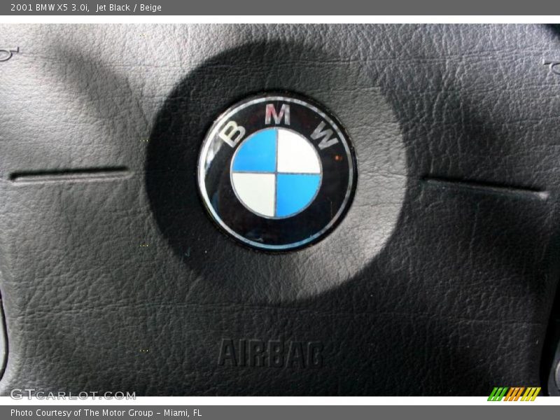 Jet Black / Beige 2001 BMW X5 3.0i