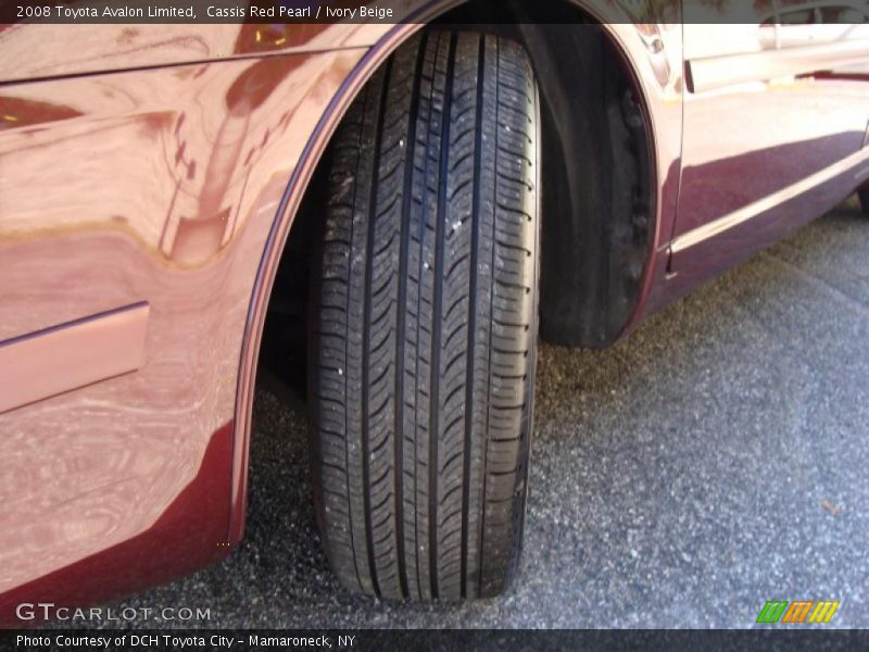 Cassis Red Pearl / Ivory Beige 2008 Toyota Avalon Limited
