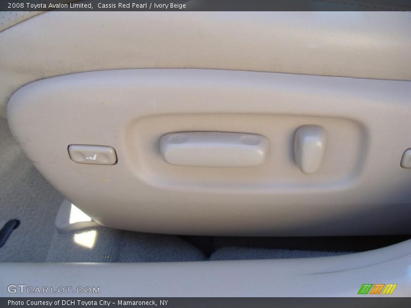 Cassis Red Pearl / Ivory Beige 2008 Toyota Avalon Limited