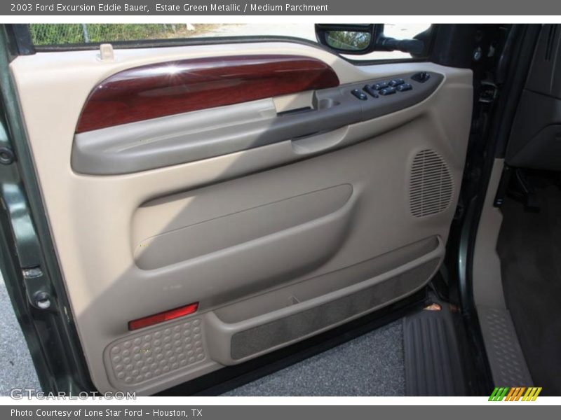 Door Panel of 2003 Excursion Eddie Bauer