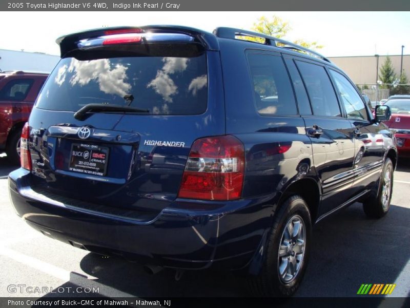 Indigo Ink Pearl / Gray 2005 Toyota Highlander V6 4WD