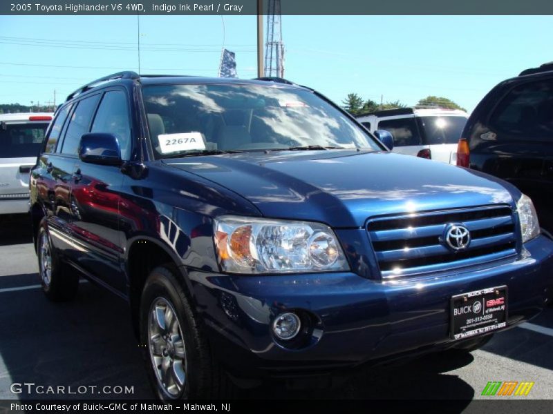 Indigo Ink Pearl / Gray 2005 Toyota Highlander V6 4WD
