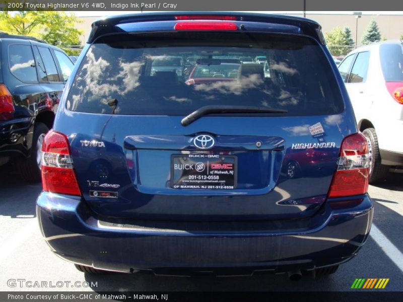 Indigo Ink Pearl / Gray 2005 Toyota Highlander V6 4WD