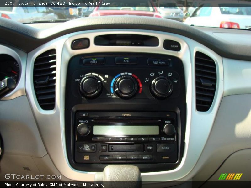 Indigo Ink Pearl / Gray 2005 Toyota Highlander V6 4WD