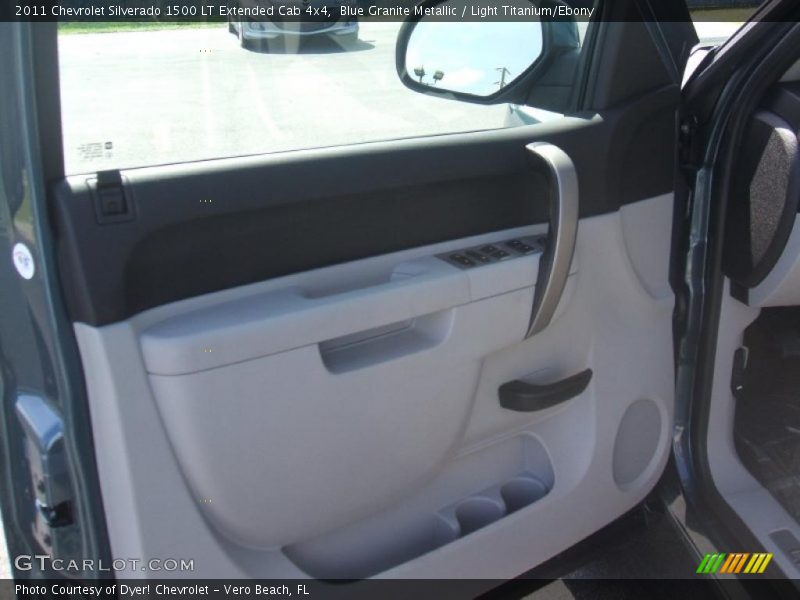 Blue Granite Metallic / Light Titanium/Ebony 2011 Chevrolet Silverado 1500 LT Extended Cab 4x4