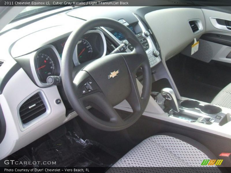 Cyber Gray Metallic / Light Titanium/Jet Black 2011 Chevrolet Equinox LS