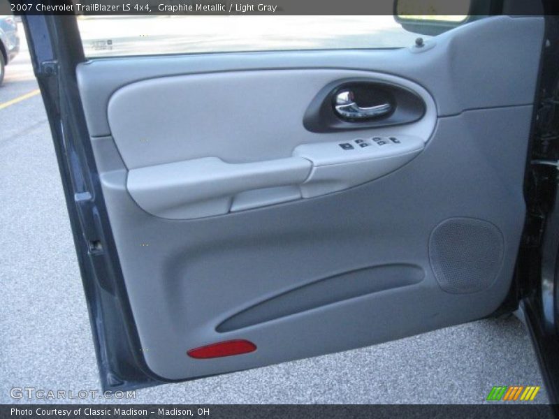 Graphite Metallic / Light Gray 2007 Chevrolet TrailBlazer LS 4x4