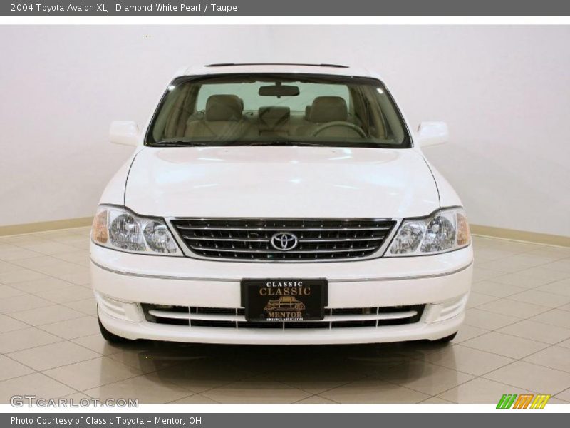 Diamond White Pearl / Taupe 2004 Toyota Avalon XL