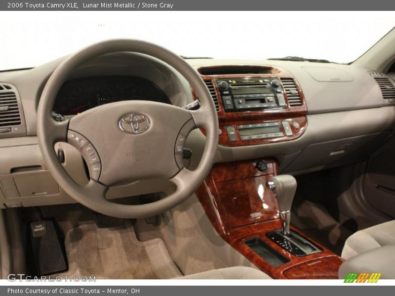 Lunar Mist Metallic / Stone Gray 2006 Toyota Camry XLE