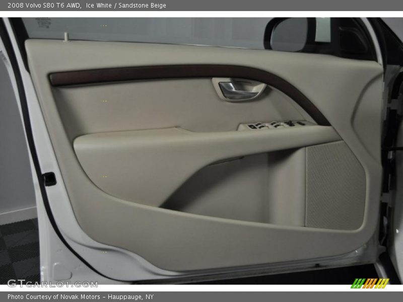 Ice White / Sandstone Beige 2008 Volvo S80 T6 AWD