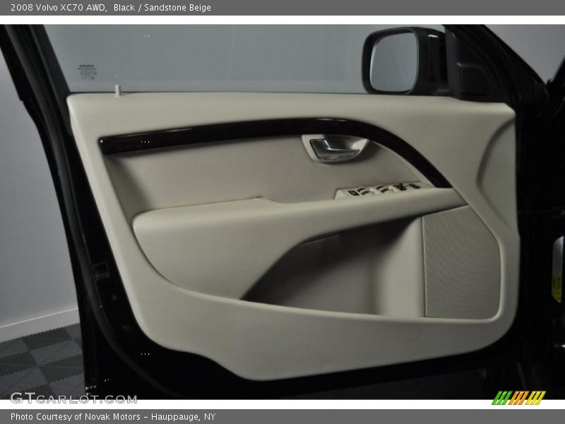 Black / Sandstone Beige 2008 Volvo XC70 AWD