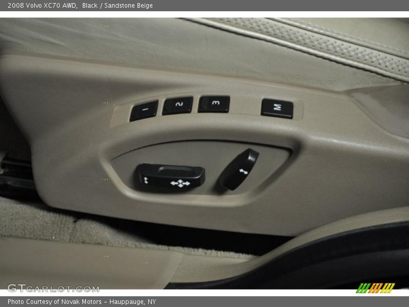 Black / Sandstone Beige 2008 Volvo XC70 AWD