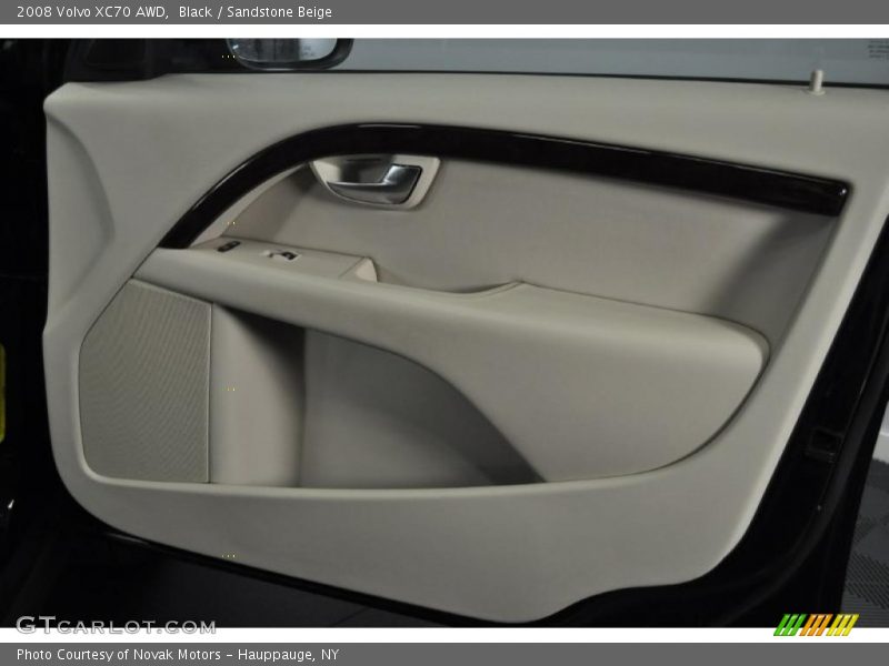 Black / Sandstone Beige 2008 Volvo XC70 AWD