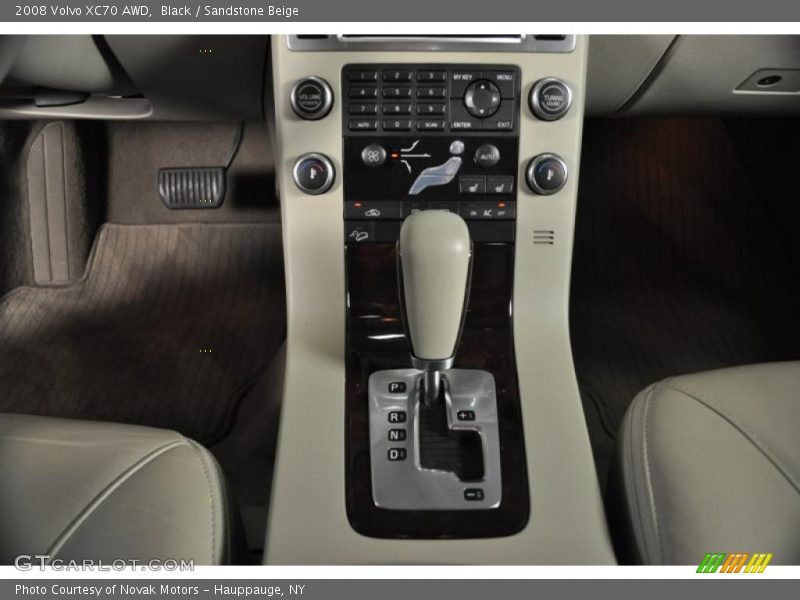 Black / Sandstone Beige 2008 Volvo XC70 AWD