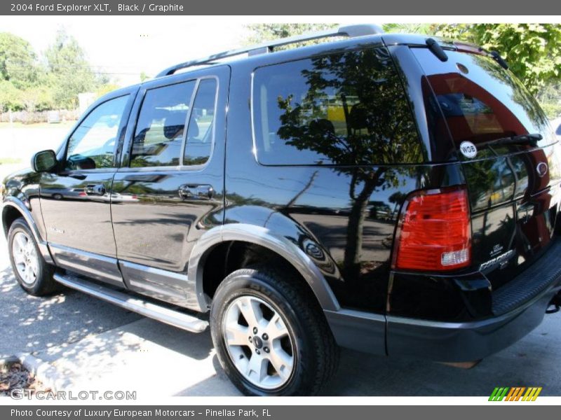 Black / Graphite 2004 Ford Explorer XLT