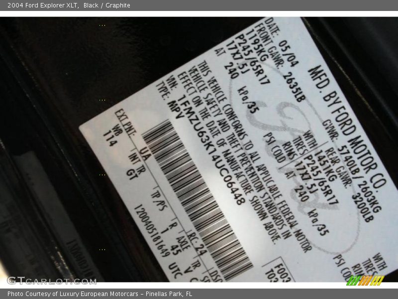 Black / Graphite 2004 Ford Explorer XLT