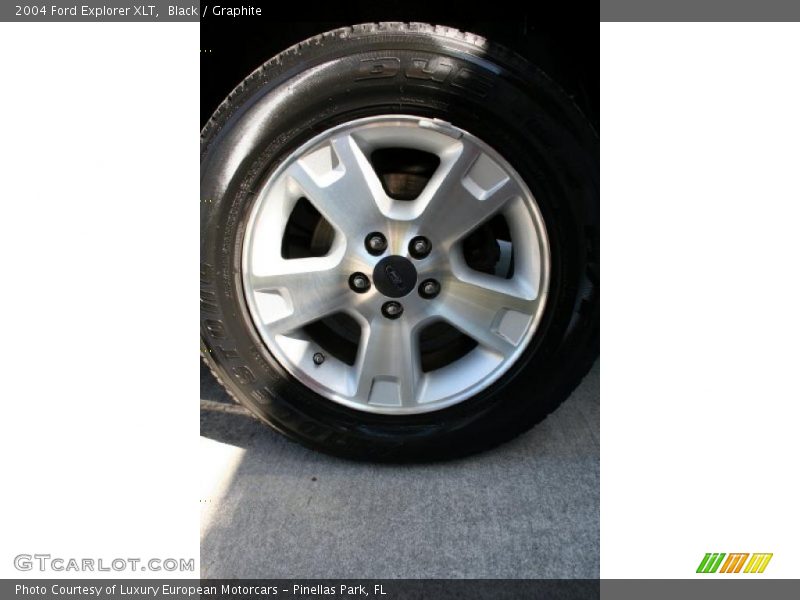 Black / Graphite 2004 Ford Explorer XLT