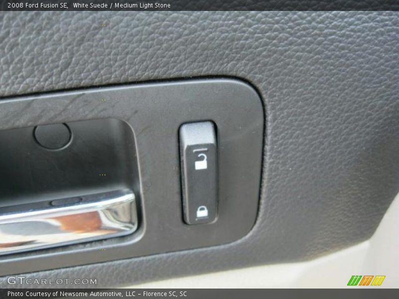 White Suede / Medium Light Stone 2008 Ford Fusion SE