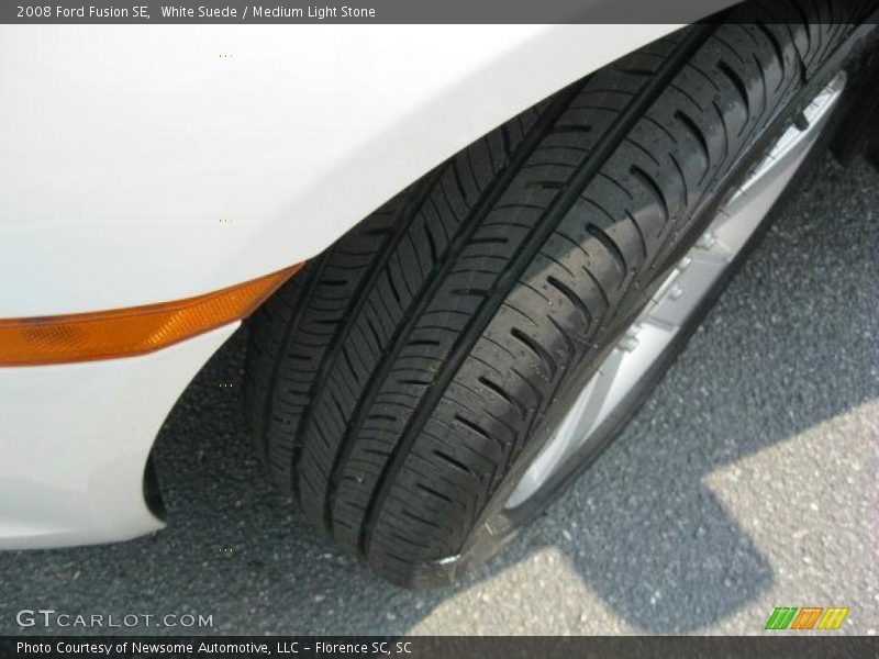 White Suede / Medium Light Stone 2008 Ford Fusion SE